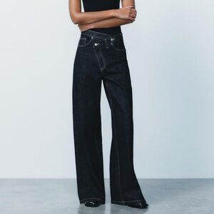 TRF HIGH RISE WIDE LEG CROSSOVER WAISTBAND JEANS